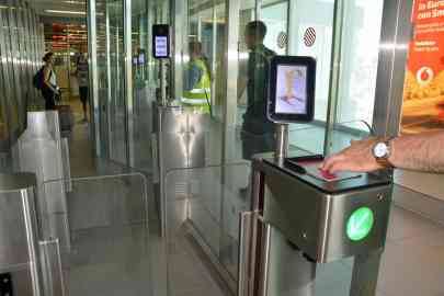 The automatic electronic passport control at Fiumicino Leonardo da Vinci airport, Rome | Photo: ANSA/TELENEWS