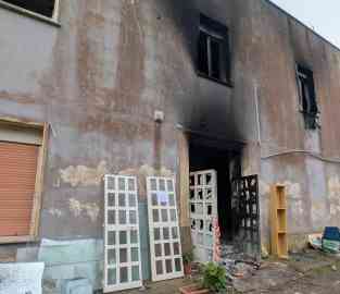 Facilities allocated for migrants set on fire in Brindisi, Italy. January 19, 2026 | Photo: Comune di Brindisi