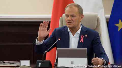 Polish Prime Minister Donald Tusk wants to suspend the right to asylum despite protest from the EU | Photo: Aleksander Kalka/NurPhoto/picture-alliance