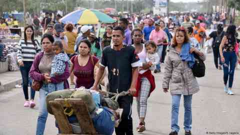 From file: Venezuelan refugees and Colombian returnees  seennear the Colombian-Venezuelan border | Photo: Getty Images/G.Legaria