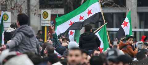 سوريون في برلين يحتفلون بسقوط نظام الأسد
صورة من: dts-Agentur/picture alliance