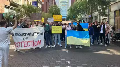 A protest in the Hague, calling for temporary protection to be extended for third-country nationals | Photo: Derdelanders.org