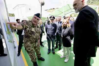 Italian Prime Minister Giorgia Meloni and Albanian Prime Minister Edi Rama at the port of Shengjin for a visit to the hotspot intended for the entry procedures of migrants, June 5, 2024 | Photo: ANSA / PRESS OFFICE OF THE PRESIDENCY OF THE COUNCIL / FILIPPO ATTILI