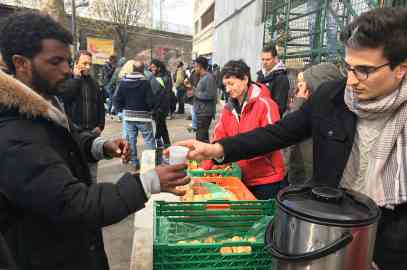 From File: A food distribution in Paris in winter | Photo: InfoMigrants