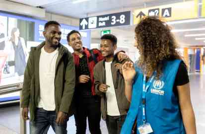 Students of the UNICORE programme are seen arriving at Rome's Fiumicino airport | Photo: ARCHIVE/UNHCR/Alessandro Penso