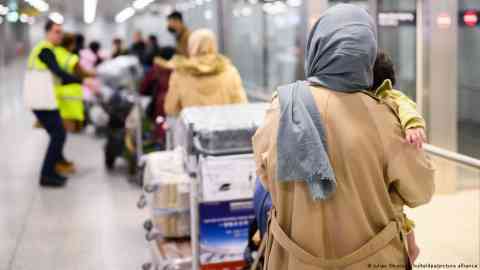 File photo used for illustration: Over 160 Afghans left Islamabad on a plane to Berlin  in December | Photo: picture-alliance