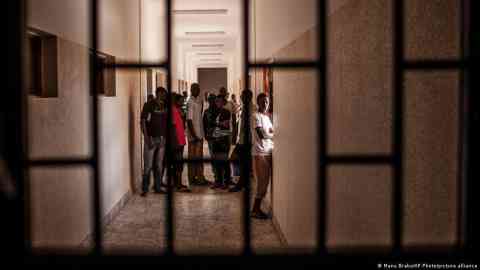 The EU could put pressure on countries to take back rejected asylum seekers, as well as punish those who do not cooperate | Photo: Manu Brabo/AP Photo/picture alliance