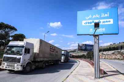 From file: UN trucks have been using the Bab al-Hawa border crossing to deliver aid to Idlib Province for years | Photo: Izzeddin Kasim/Anadolu/picture-alliance