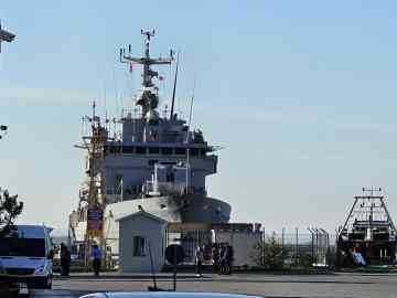 The navy vessel Libra at the Albanian port of Shengjin | Photo: ARCHIVE/ANSA/ARMAND MERO