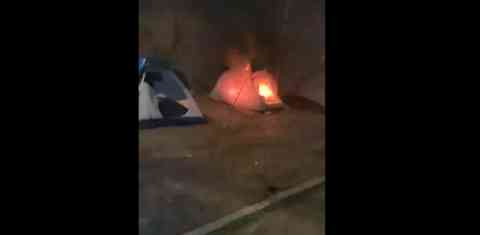 A migrant set fire to his tent in Paris on March 23, 2024, to protest against police vinterference | Photo: CAD (Collectif Accès au Droit)
