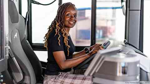 Satisfaction of immigrants in Germany is directly linked to the level of language skills and integration | Photo: Axel Heimken/dpa/picture alliance