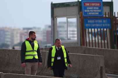 File photo: Albania and Italy signed a deal where Albania will host migrants from Italy in two facilities, one at the port of Shengjin and another at a former military airport in Gjader | Photo: REUTERS/Florion Goga