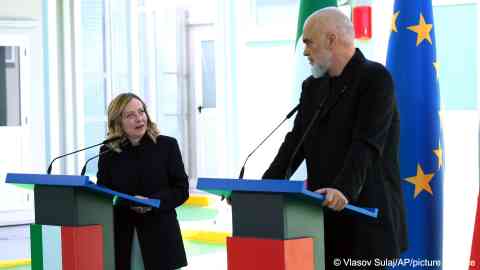 Italian and Albanian leaders Giorgia Meloni and Edi Rama host a joint press conference ahead of touring the hosting centers Italy built in Albania | Photo: Vlasov Sulaj/AP/picture alliance