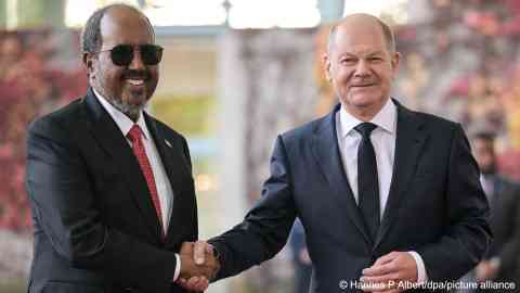 Somalia's president, Hassan Sheikh Mohamud (L) and German Chancellor Olaf Scholz in Berlin during the Somali leader's visit | Photo: Hannes P Albert / picture alliance