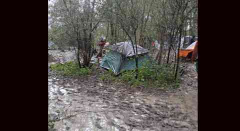 In the north of France, migrant camps were ripped apart by the full force of the storms | Photo: Utopia 56