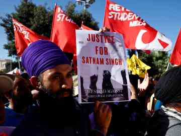 Rights organizations and trade unions protested in Rome on Saturday (June 22) against the killing of immigrant Satnam Singh. | Photo: Reuters





