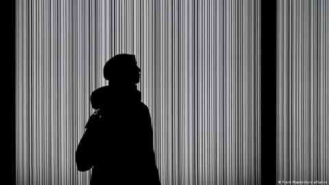 Muslims are discriminated against in German state institutions, the report found | Photo: Frank May/picture alliance