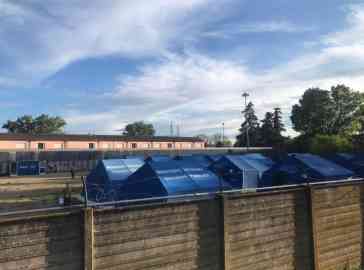The tent camp for migrants set up at the gates of the city of Bologna | Photo: ANSA/FRANCESCO MAZZANTI