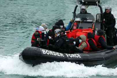 From file: Migrants are taken to the port of Dover after they were picked up in the English Channel January 10, 2022 | Photo: Reuters