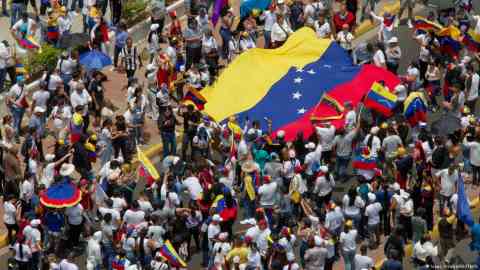 The internationally disputed result of the most recent elections in Venezuela in 2024 caused many more people to leave the country | Photo: Issac Urrutia/Reuters