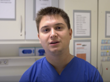 Nemanja Vasic, a Serbian nurse in the German city of Göttingen, says he is mostly well-received by patients. But this isn't the case for all foreign nurses in Germany. | Photo: DW screenshot