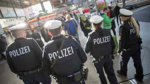 File photo: A police patrol in Munich central station, security in stations will be tightened due to the new security package | Photo: Matthias Balk/picture alliance/dpa /German Interior Ministry