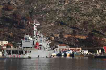 File photo: A group of migrants intercepted in international waters around Italy, arriving on board the Italian Navy vessel Libra at Shengjin, Albania, November 8, 2024 | Photo: Malton Dibra / EPA