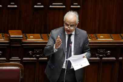 Italian Interior Minister Matteo Piantedosi at question time in the Chamber of Deputies, in Rome on April 24, 2024 | Photo: Vincenzo Livieri / ANSA