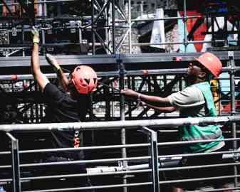 Photo used for illustration: Construction workers in Italy | Photo: ARCHIVE/ANSA/TINO ROMANO