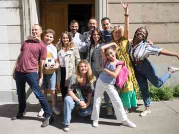 The cast of the web series "7 rue du rendez-vous" | Photo: Sept Arts et Plus