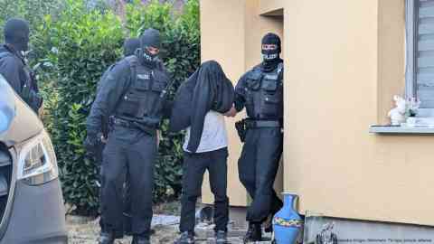 Police said 10 of the at least 19 properties searched early on Wednesday were in the eastern city of Jena, where people were allegedly initially housed on entering the country | Photo: Alexandra Krüger / Wichmann TV / dpa / picture alliance