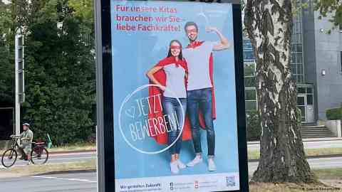 All parts of the German labor market are advertising for skilled workers | Photo: Sabine Kinkartz/DW