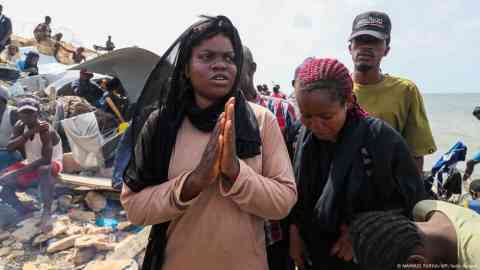 Despite decreasing numbers of migrants en route to Italy, more and more people arrive in Libya, some for transit, some to stay in the North African country | Photo: MAHMUD TURKIA/AFP/Getty Images