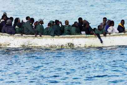 File photo: Spanish coast guards rescued dozens of migrants off the Canary Islands on December 25 | Photo: Reuters