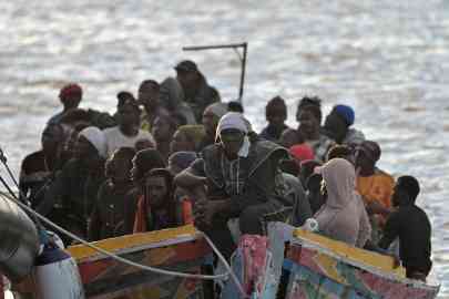 file photo used for illustration: A boat carrying migrants arriving at La Restinga Port, in La Restinga, El Hierro, Canary Islands, Spain | Photo: EPA/GELMERT FINOL
