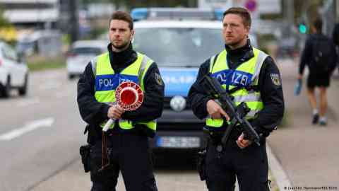 Germany has reintroduced random checks at all its borders | Photo: Joachim Herrmann/REUTERS