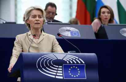 European Commission President Ursula von der Leyen faces growing pressure from all directions | Photo: REUTERS/Yves Herman