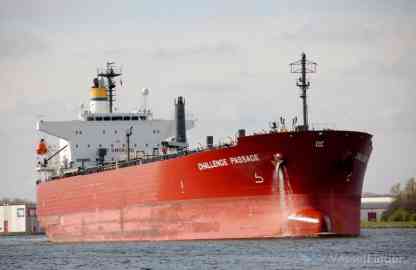 The oil tanker Vault rescued a migrant boat with 139 people on board but three men went missing during the rescue operation | Photo: ANSA / VESSEL