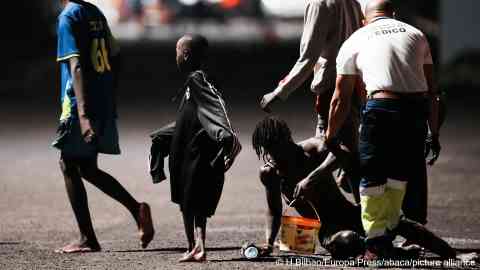 From file: Migrants arrive in La Restinga, El Hierro | Photo: H. Bilbao / picture alliance / Europa Press