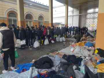 The operation to evict migrants from the Old Port in Trieste on November 20, 2024 | Photo: ANSA/MICOL BRUSAFERRO