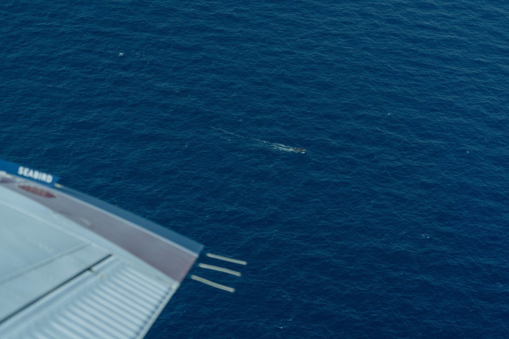 Sea Bird reste sans nouvelles de l'embarcation prise en photo du haut de son avion, le 15 janvier 2024. Crédit : Sea-Watch International
