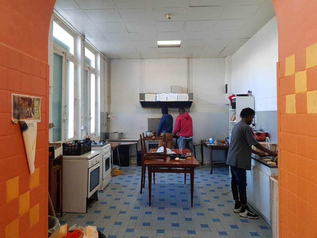 Coronavirus dans les squats, le confinement se heurte au quotidien