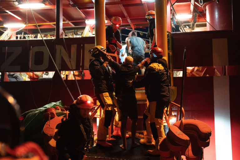 SOS Mediterranee came to the rescue of a group of Bangladeshi migrants traveling on a fiberglass boat, Monday, May 20, 2024 | Source: X/SOS Mediterranee