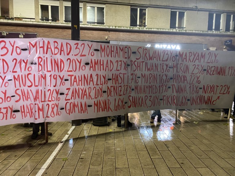 La commémoration du naufrage du 24 novembre 2021, en novembre 2024 à Calais. Crédit : InfoMigrants