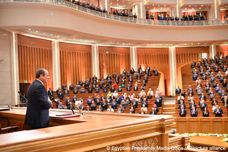 File photo used as illustration: The Egyptian parliament has approved a new asylum law that just needs the President to sign off on to become law | Photo: Egyptian Presidency Media Office via AP