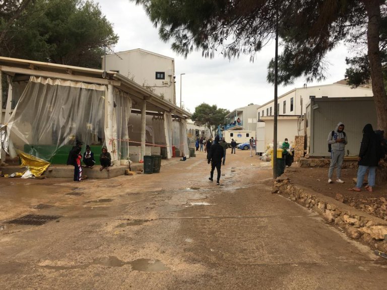 From file: Migrants at the Lampedusa hotspot | Photo: Concetta Rizzo / Archive / ANSA