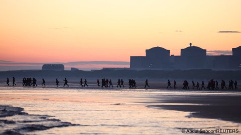 Calais Migrant Camp Cleared by French Authorities Amid Ongoing Cross-Channel Migration Challenges