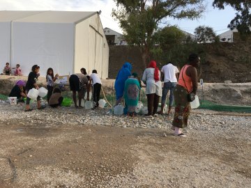 Oxfam: Conditions in 'Moria 2.0' are abysmal - InfoMigrants